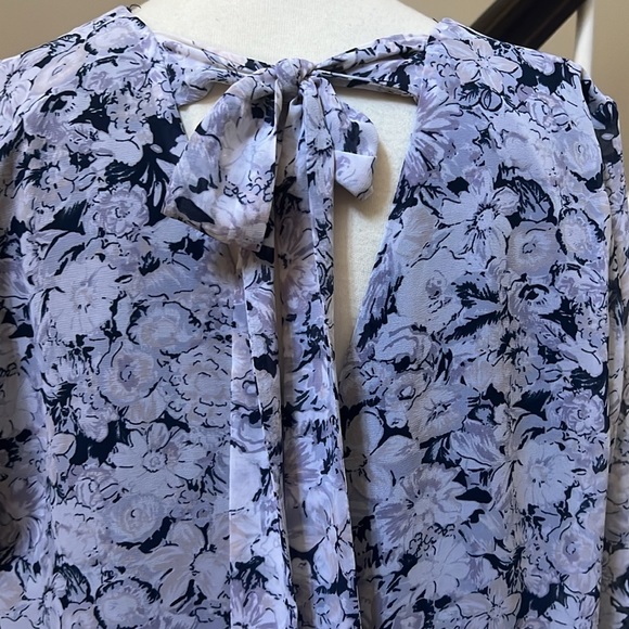 BCBGeneration floral dress - Picture 7 of 11